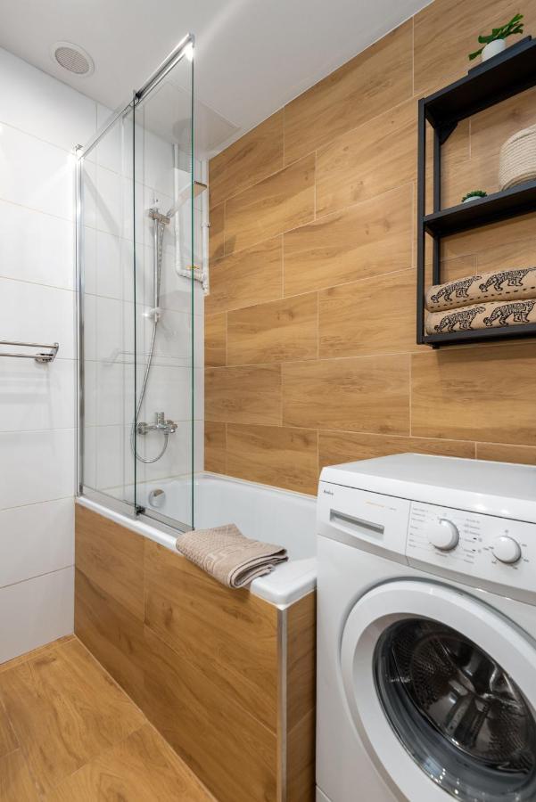Kairos Apartments - City - Darmowy Parking, Scisle Centrum 卡托维兹 外观 照片