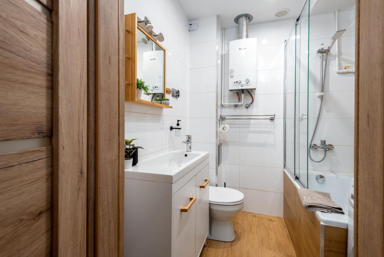 Kairos Apartments - City - Darmowy Parking, Scisle Centrum 卡托维兹 外观 照片